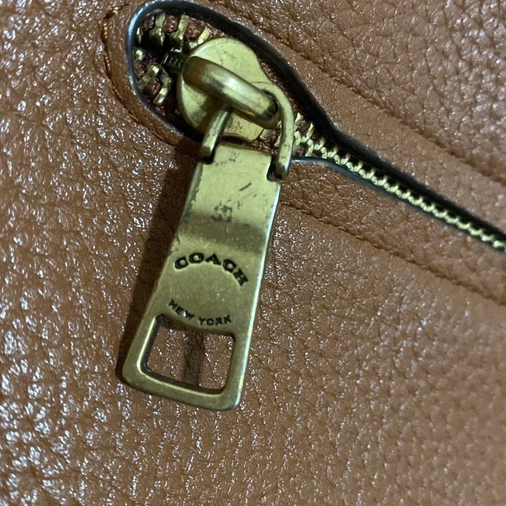 Coach  Shay Shoulder Leather Bag women large brown casual office retro